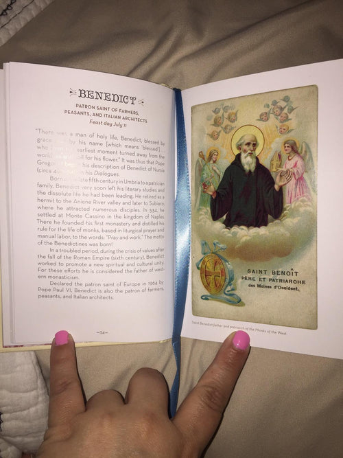 The Little Book of Saints – Catholic Gift with Gilded Edges, Illustrated & Devotional Stories